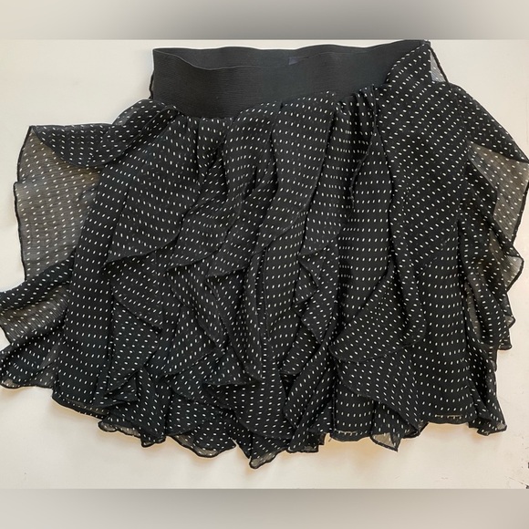 H&M tired polka dot mini ruffle skirt elastic waist w/ or w/o belt womens s 4 - Picture 1 of 7